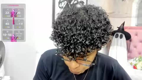 Snapshot of boylittle19cm chatting on November 2025 12:29:02 PM Jackson online show from November 2025 12:29:02 PM