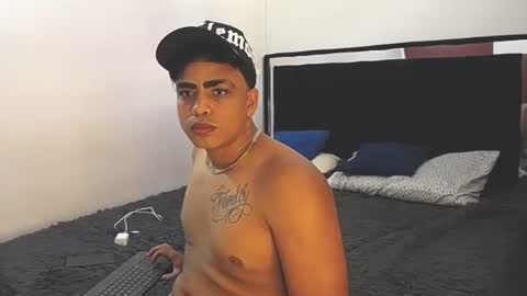 Snapshot of boyonfire__ chatting on November 2025 08:18:02 PM SEBASTIAN online show from November 2025 08:18:02 PM