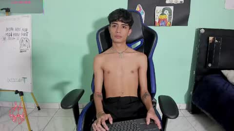 Snapshot of boys4hot_777 chatting on May 2026 07:18:01 PM boys4hot_777 online show from May 2026 07:18:01 PM