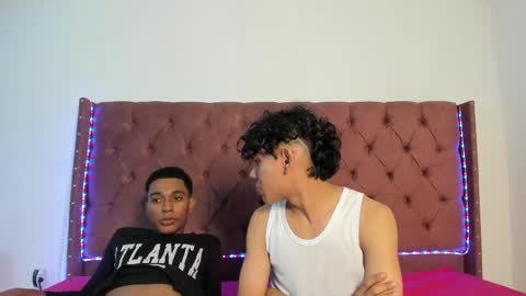 ALEX - TAYLER  -MIKE online show from January 2026 01:10:02 AM