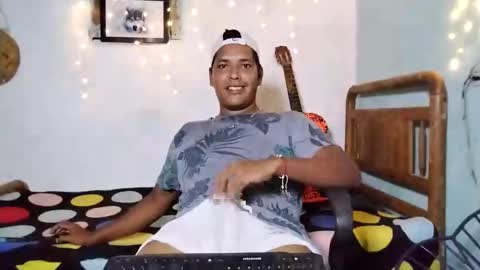 andrew online show from January 2025 12:07:01 AM