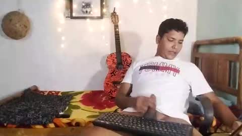 andrew online show from March 2025 04:14:01 AM