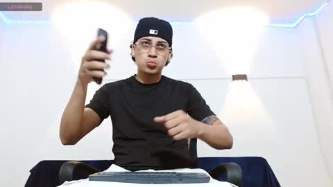 Brandon online show from November 2025 07:49:02 PM