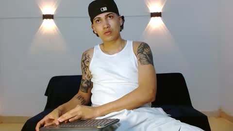 Brandon online show from December 2025 02:02:02 PM