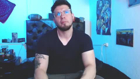 brad hot boy online show from December 2025 03:18:02 PM