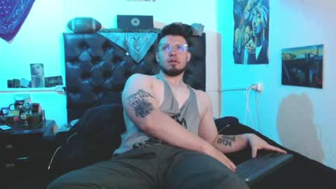 brad hot boy online show from April 2026 04:34:01 PM