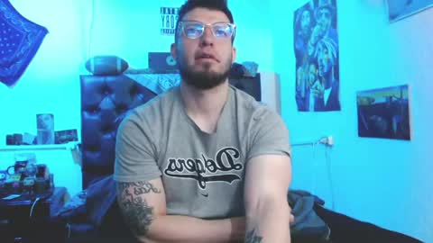 brad hot boy online show from May 2026 04:16:01 PM