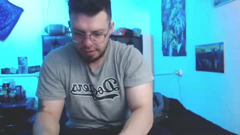 brad hot boy online show from June 2026 03:10:01 PM