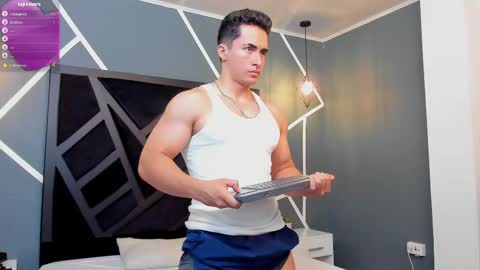 Snapshot of brad_summer chatting on February 2025 05:24:01 PM brad summer online show from February 2025 05:24:01 PM
