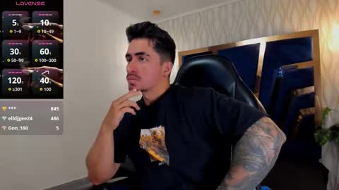 Snapshot of brad_summer chatting on September 2025 05:45:01 PM brad summer online show from September 2025 05:45:01 PM