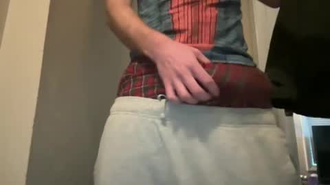 Snapshot of brade30 chatting on November 2025 06:57:02 PM brade30 online show from November 2025 06:57:02 PM