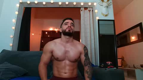 Snapshot of bradley_martinez chatting on December 2024 12:08:01 AM Bradley Martinez online show from December 2024 12:08:01 AM