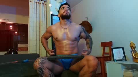 Snapshot of bradley_martinez chatting on January 2025 12:22:02 AM Bradley Martinez online show from January 2025 12:22:02 AM