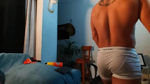 Snapshot of bradley_martinez chatting on March 2025 12:10:02 AM Bradley Martinez online show from March 2025 12:10:02 AM