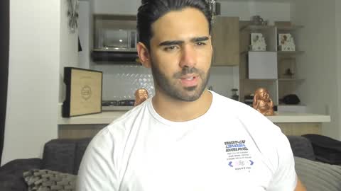Snapshot of bradleymartin7 chatting on January 2025 01:22:01 AM bradleymartin7 online show from January 2025 01:22:01 AM