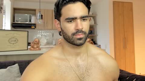 bradleymartin7 online show from October 2025 08:51:01 PM