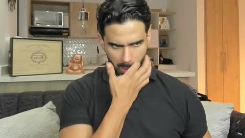 bradleymartin7 online show from October 2025 11:37:01 PM