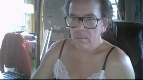 bradysboy online show from December 2025 11:36:02 AM