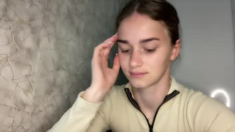 Kate online show from May 2026 06:49:01 PM