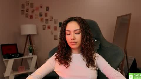 Snapshot of branchwithflowers chatting on October 2025 01:56:02 PM Lilly online show from October 2025 01:56:02 PM