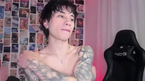 Brand online show from October 2025 05:08:02 AM