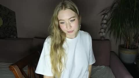 brandaany online show from November 2025 03:22:02 PM