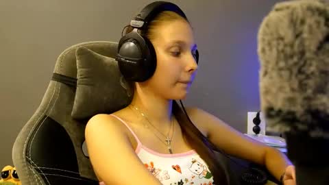 Alice online show from December 2025 04:33:01 PM