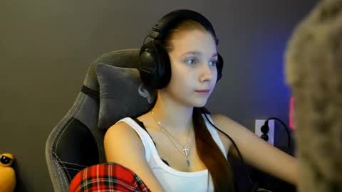 Alice online show from December 2025 02:46:02 PM