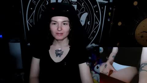 BrandiWRLD999 online show from October 2025 10:27:02 PM