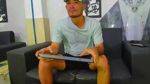 Snapshot of brandon_bless chatting on July 2026 08:35:02 PM brandon_bless online show from July 2026 08:35:02 PM