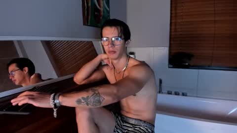 brandon_starkk online show from November 2025 12:05:02 PM