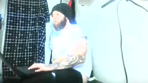 brandonchampagne7 online show from December 2025 07:48:02 AM