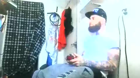 brandonchampagne7 online show from December 2025 04:03:02 PM