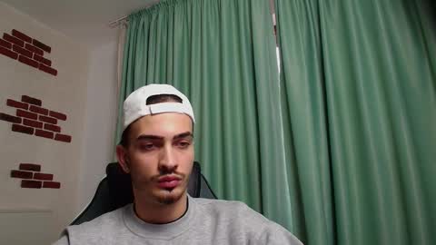 BrandonTateX online show from December 2024 01:33:01 PM