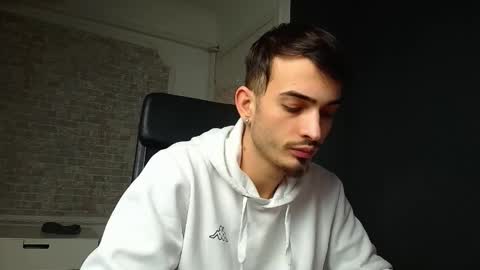 BrandonTateX online show from February 2025 01:09:02 PM