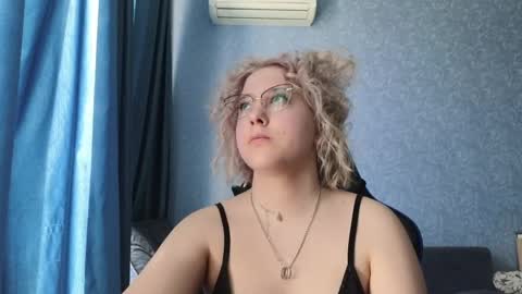 Belle  online show from April 2026 07:45:01 AM