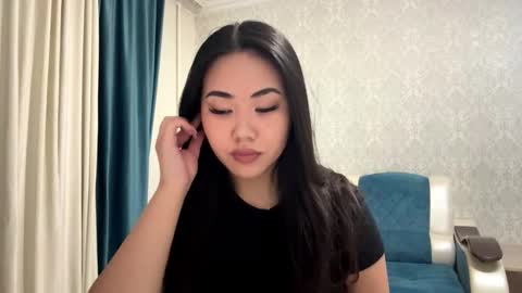 Snapshot of brandysveum chatting on October 2025 03:13:01 PM Aypril online show from October 2025 03:13:01 PM