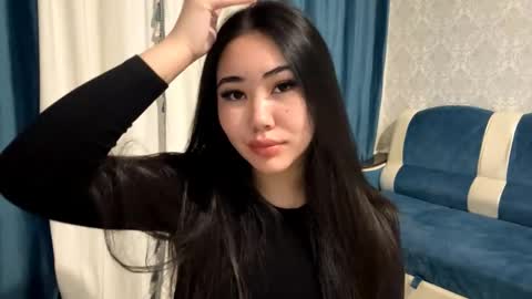 Snapshot of brandysveum chatting on November 2025 01:54:02 PM Aypril online show from November 2025 01:54:02 PM