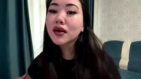 Snapshot of brandysveum chatting on November 2025 11:09:02 AM Aypril online show from November 2025 11:09:02 AM