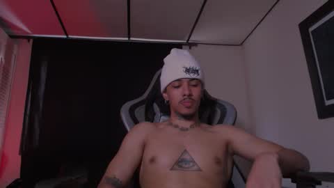 brasi_ online show from October 2025 06:47:02 PM