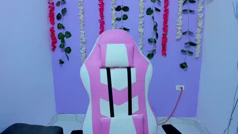 bratz_evans online show from December 2024 11:17:02 AM