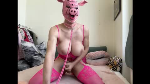 bratzdoll1994 online show from April 2026 07:27:01 PM