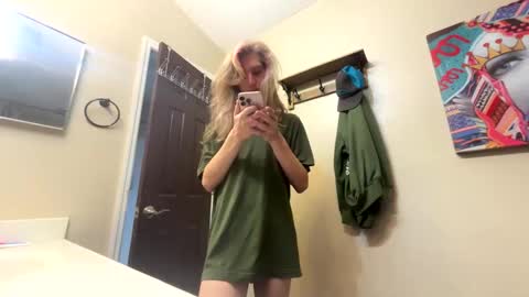 Snapshot of bray19509 chatting on February 2026 06:34:02 PM bray19509 online show from February 2026 06:34:02 PM