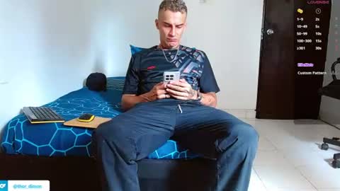 Snapshot of bray_hotboy chatting on June 2026 03:29:01 PM Bray Hotboy online show from June 2026 03:29:01 PM