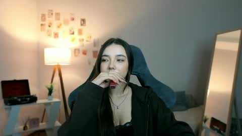 Rachel online show from April 2026 07:42:01 PM