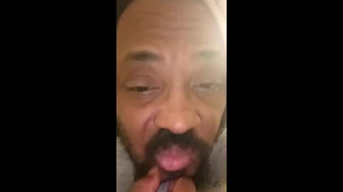 breakingfree44 online show from February 2026 09:39:01 AM