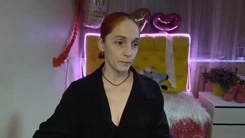 Snapshot of breeterner chatting on February 2025 02:10:02 AM breeterner online show from February 2025 02:10:02 AM