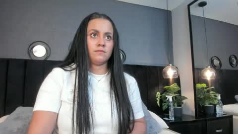 Snapshot of brenda__garcia chatting on June 2026 02:27:01 AM online show from June 2026 02:27:01 AM