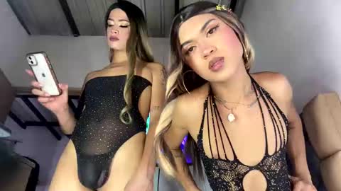 BRENDA  SALOME online show from October 2025 07:00:01 PM