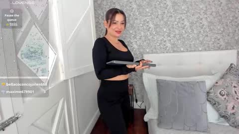 Brenda online show from February 2025 08:07:02 PM